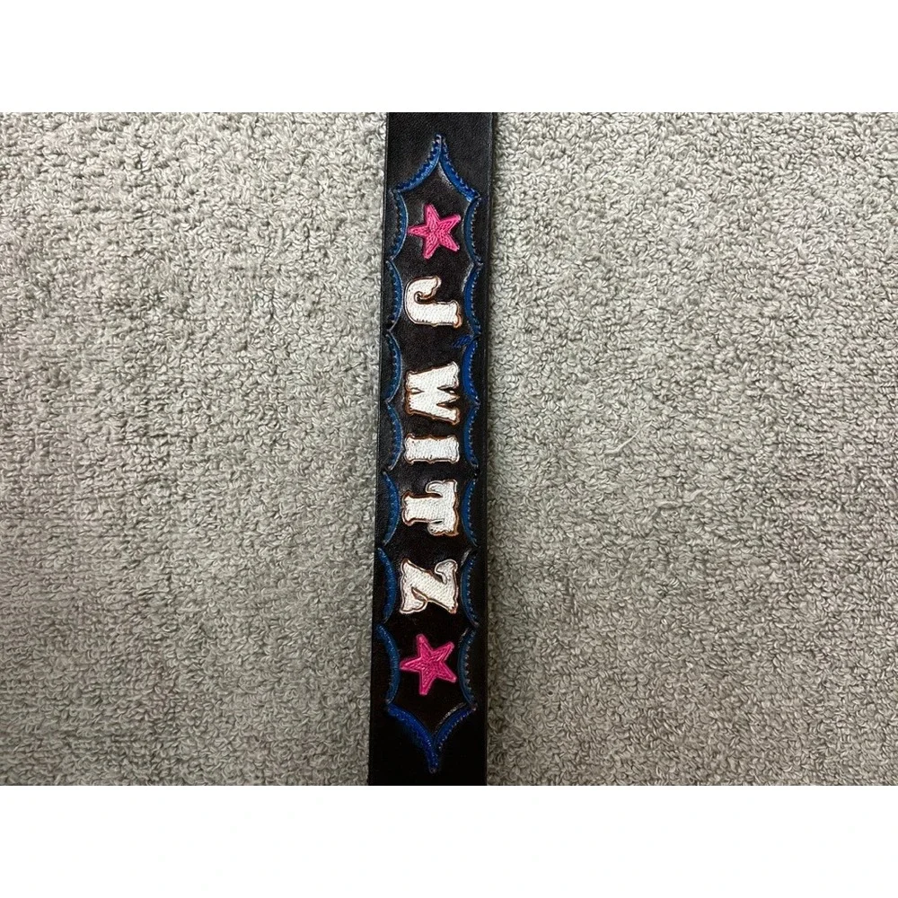 N/A black leather